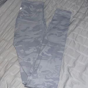 Lululemon camo Leggings